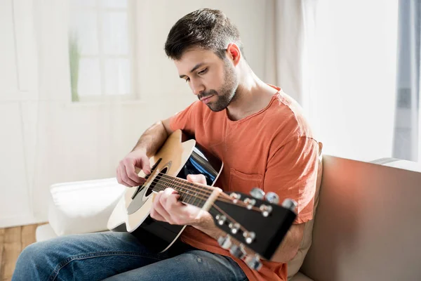 10 Melodious Health Benefits Of Playing A Guitar – You Must Get Healthy